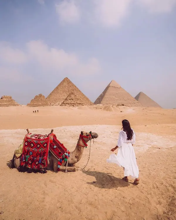 Egypt travel guide — pyramids and Nile landscapes