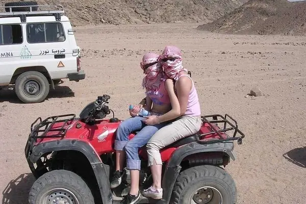 Super Safari dans le désert en Jeep