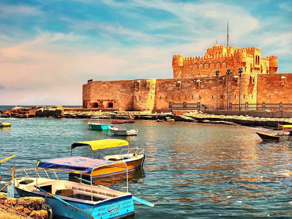 Citadelle de Qaitbay et vieille ville