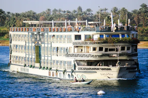 The temples of Abu Simbel, included on this 3-night Luxury Nile cruise