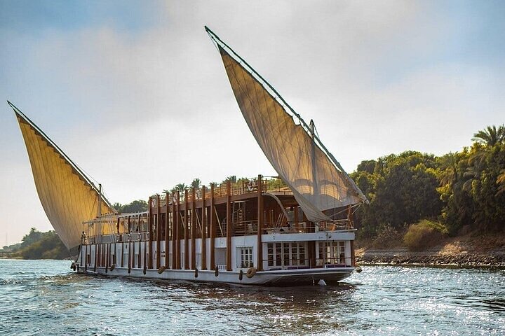 Luxury Dahabiya Cruise from Aswan