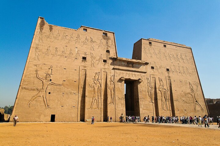 De Luxor a Asuán vía Edfu y Kom Ombo