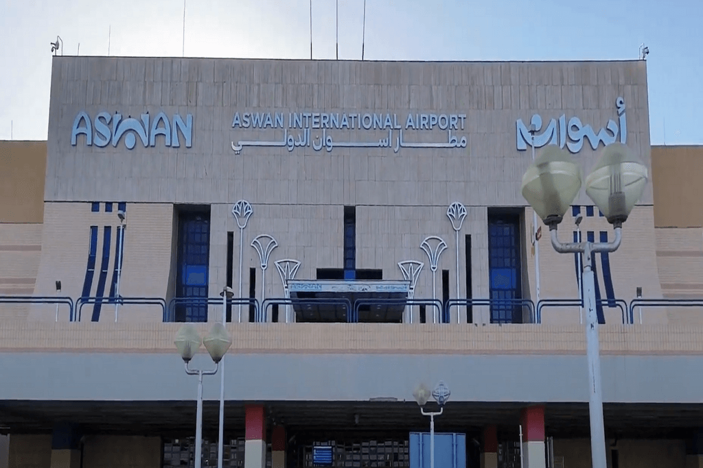 Aeropuerto de Asuán → Traslado privado a la Corniche de Asuán