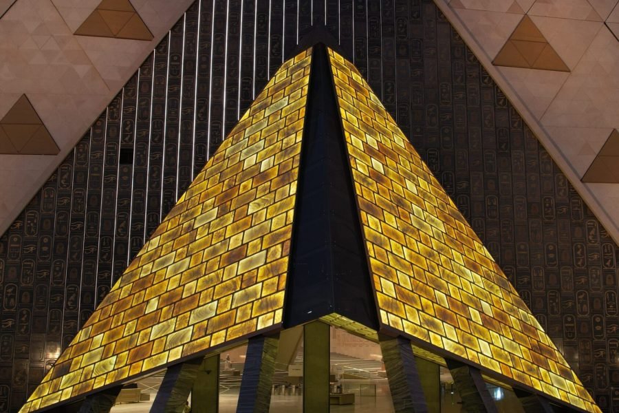 New Grand Egyptian Museum and Giza Pyramids from Hurghada by Bus