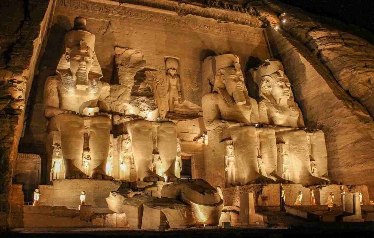 Abu Simbel Privattour ab Assuan